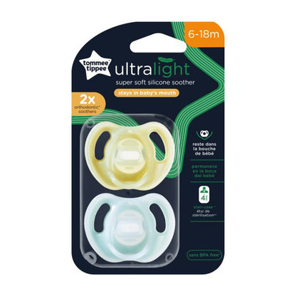 Tommee Tippee Ultra-light Soothers, 6-18 months, 2 pack of one piece silicone,