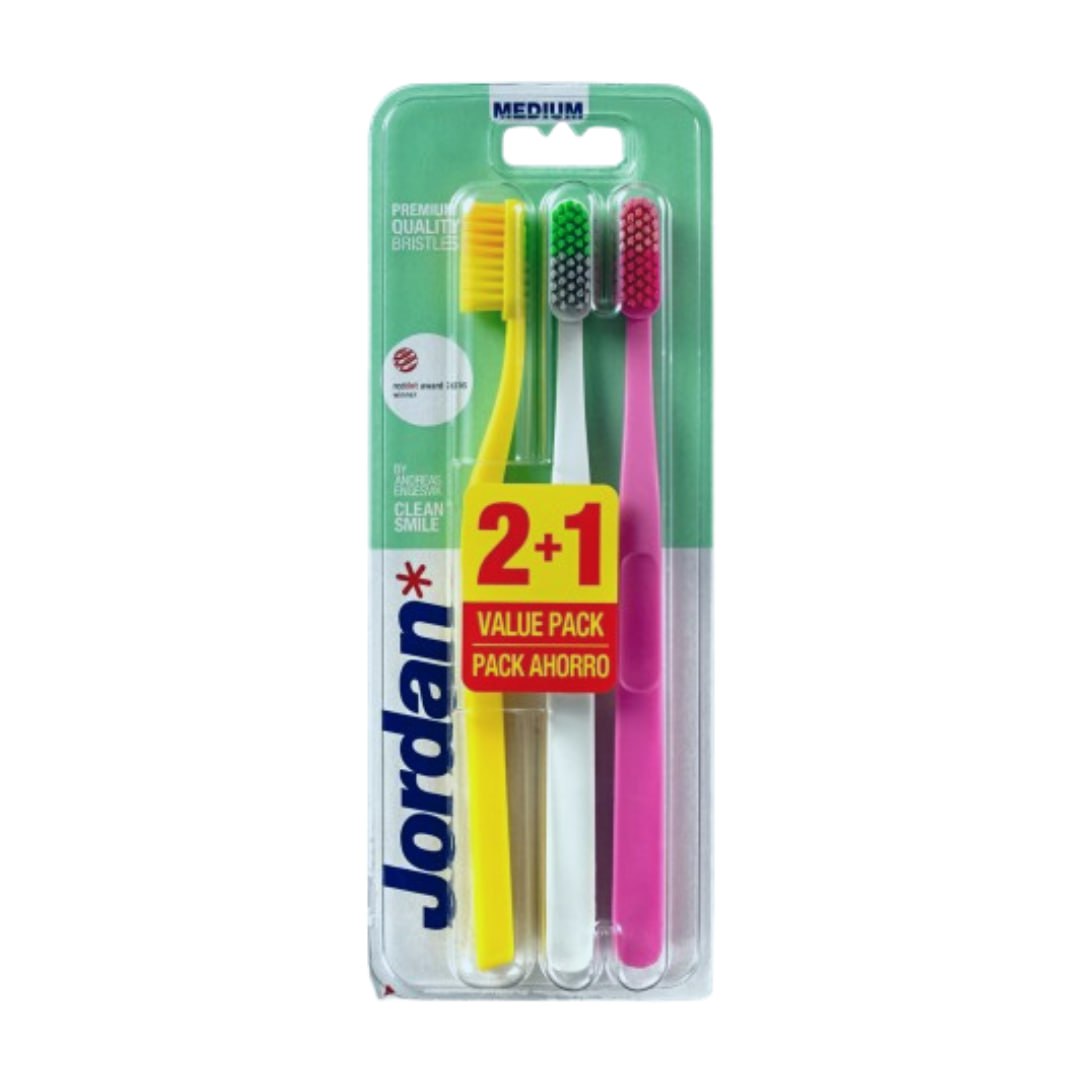 Jordan Clean Smile Medium Toothbrush Value Pack 3s