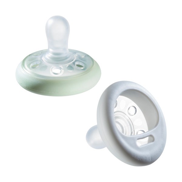 Tommee Tippee Breast-Like Soother, 6-18 month pack of 2 soothers