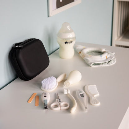 Tommee Tippee Closer to Nature Healthcare Kit